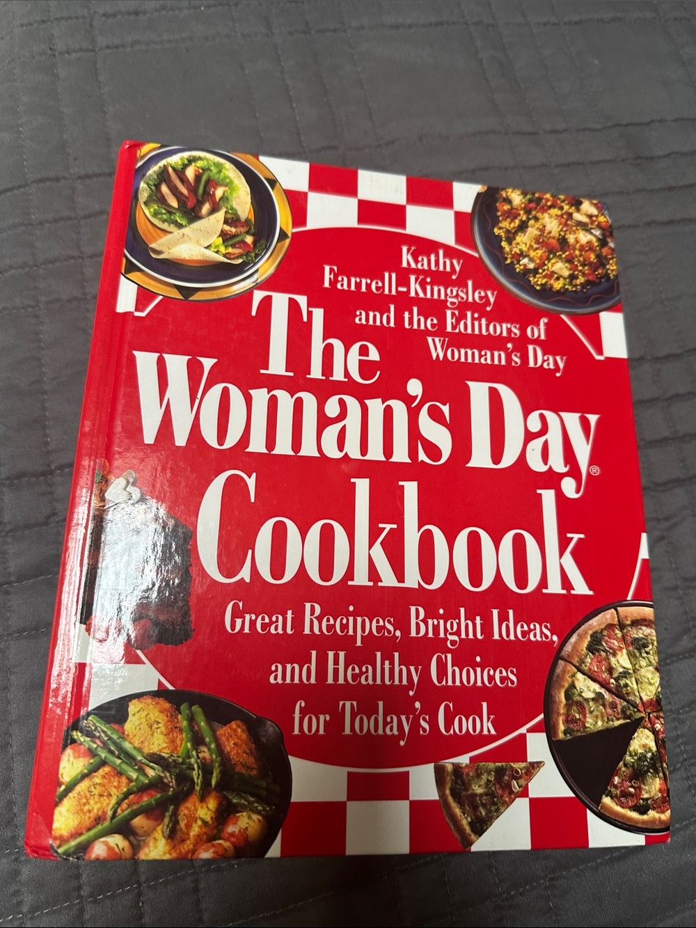 Cookbook-The Woman’s Day-Hardcover Thick Book